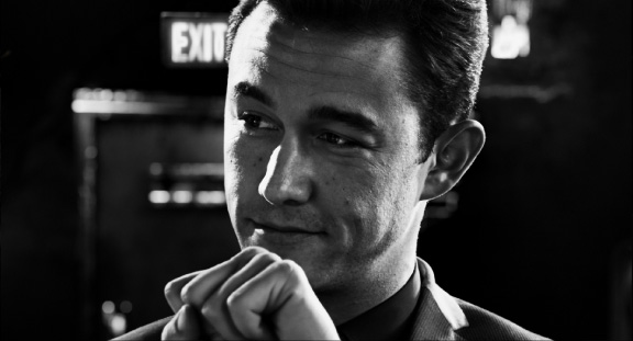 ジョニー ［ジョセフ・ゴードン＝レヴィット］